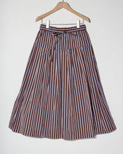 Load image into Gallery viewer, Cotton blend taffeta skirt