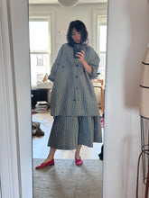 Load image into Gallery viewer, Check taffeta smock shirtdress