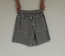 Load image into Gallery viewer, Stripe shorts