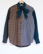Load image into Gallery viewer, Plaid poplins shirt with tie