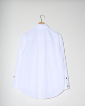 Load image into Gallery viewer, Big pocket shirt in white poplin