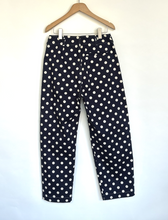 Load image into Gallery viewer, polka dot pleated trousers