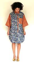 Load image into Gallery viewer, Floral combo shirtdress