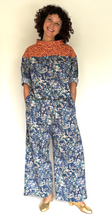 Load image into Gallery viewer, Floral combo smock top
