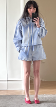 Load image into Gallery viewer, Stripe shorts