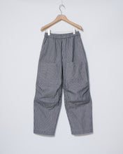 Load image into Gallery viewer, Stripe patch pocket pants
