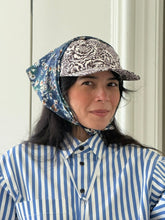 Load image into Gallery viewer, Liberty canvas cap - brown floral
