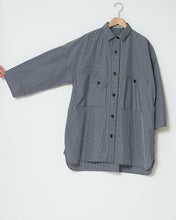 Load image into Gallery viewer, Check taffeta smock shirtdress
