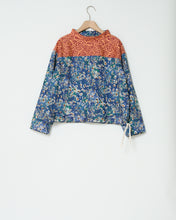 Load image into Gallery viewer, Floral combo smock top
