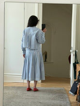 Load image into Gallery viewer, Stripe poplin pleated skirt
