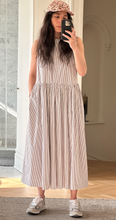 Load image into Gallery viewer, Cotton stripe sleeveless long dress
