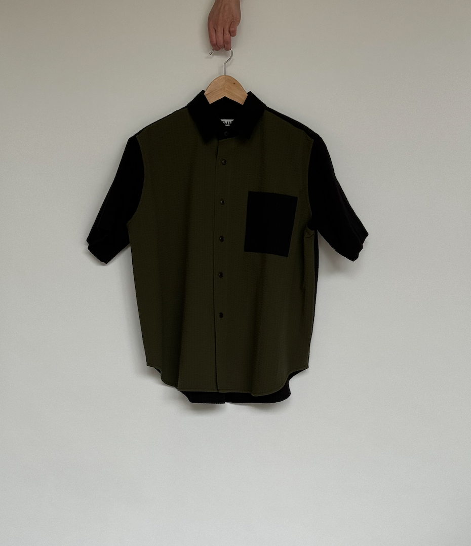 Seersucker short sleeve colorblock shirt