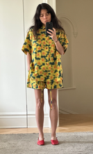 Load image into Gallery viewer, Daffodil short sleeve shirt
