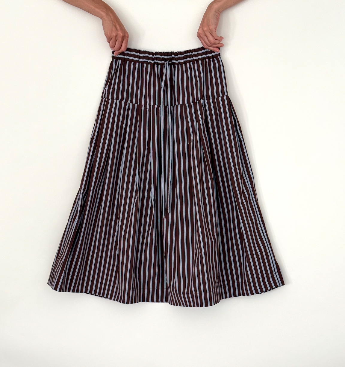 【Anyone more】Tira Cotton Pleats Skirt Cotton blend taffeta skirt – KasMaria