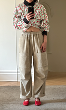 Load image into Gallery viewer, Patch pocket cotton wool cord pants
