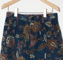 Load image into Gallery viewer, Floral paisley cord pintuck trousers
