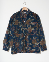 Load image into Gallery viewer, Floral paisley shirt jacket
