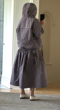 Load image into Gallery viewer, Cotton blend taffeta anorak
