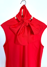 Load image into Gallery viewer, oxford dress with sash
