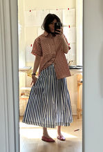 Load image into Gallery viewer, stripe poplin pleated skirt
