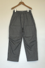 Load image into Gallery viewer, Stripe patch pocket pants
