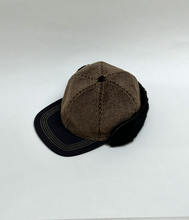 Load image into Gallery viewer, Corduroy sherpa cap
