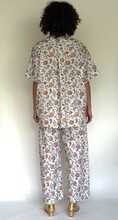 Load image into Gallery viewer, Linen blend Liberty floral paisley short sleeve shirt
