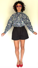 Load image into Gallery viewer, Daisy big pocket shirt
