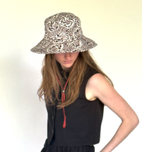 Load image into Gallery viewer, Liberty canvas sun hat - brown floral
