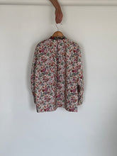 Load image into Gallery viewer, Floral poplin ruffle blouse small flowers
