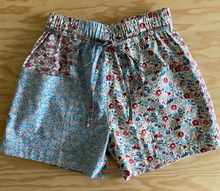 Load image into Gallery viewer, Floral Patchwork shorts Brookes
